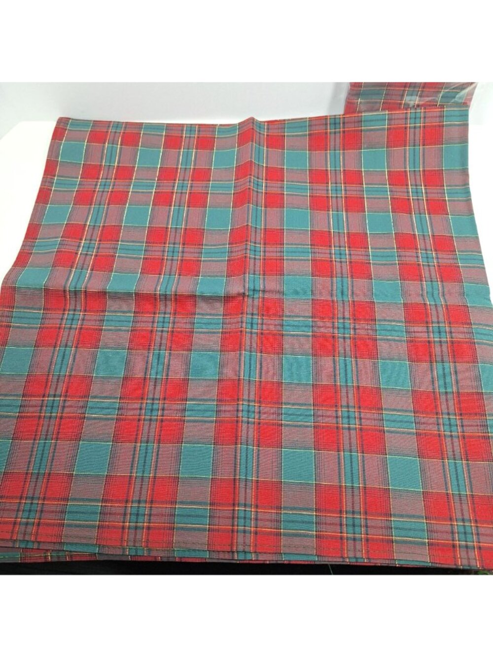 Longaberger Evergreen Plaid 4 Napkins 36" Square Tablecloth Set Open Package - Picture 9 of 16